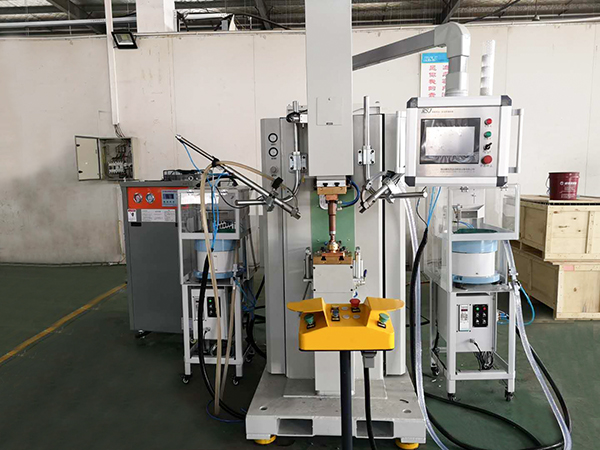 你知道選購自動(dòng)點(diǎn)焊機(jī)都有哪些技巧嗎？